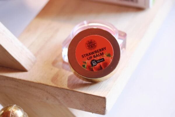 LUXOVA strawberry SPF30 PA+++ Lip Balm